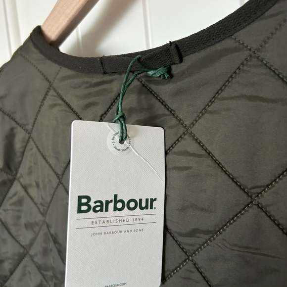 NWT Barbour Polarquilt Vest 2XL - Picture 4 of 8